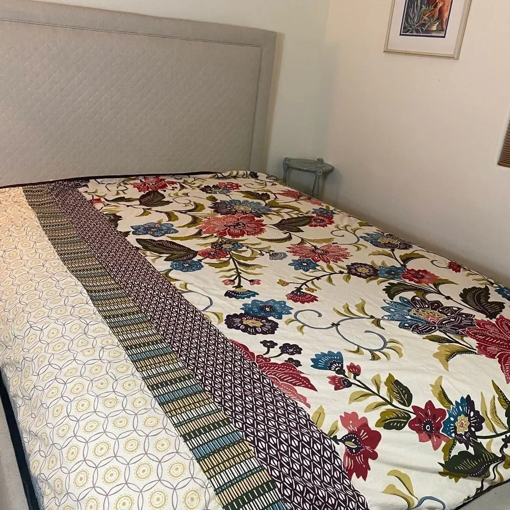Angelica Floral Duvet Cover in Cream, Red, Blue & Green Twin